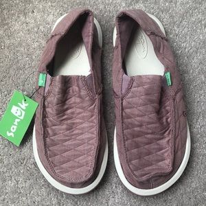 NWT Sanuk Quilted Slip Ons